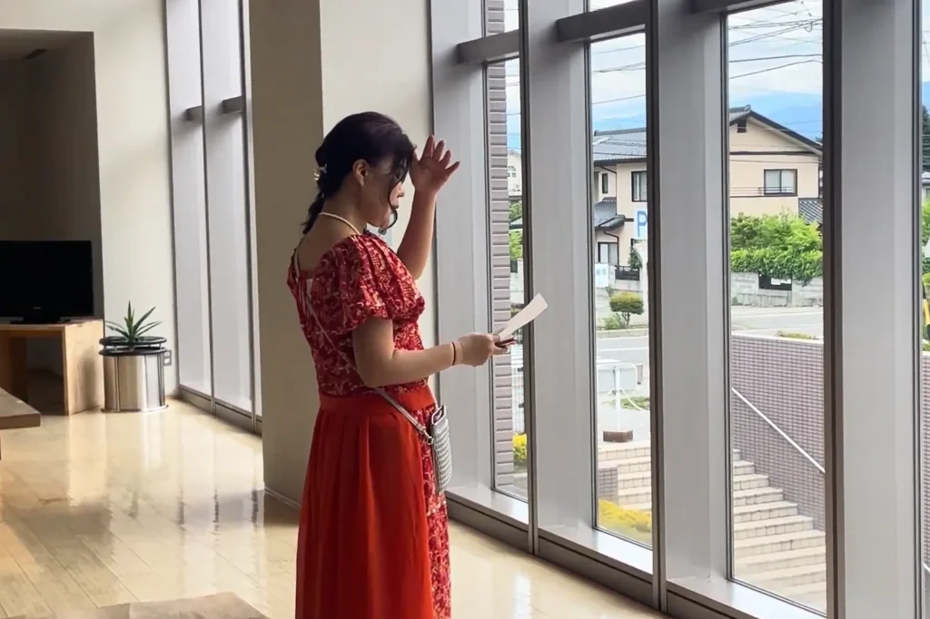 大会本番前緊張するファイナリストの様子